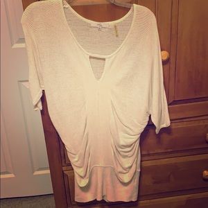 One 7 Six tunic sweater